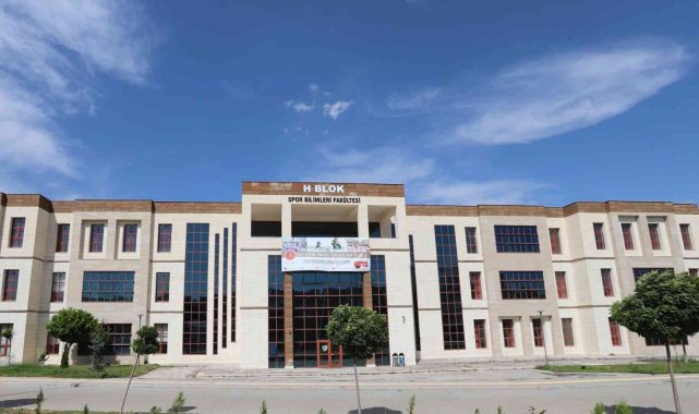 NEVÜ'de "Cappadocia Journal of Sports Scienceand Medicine Dergisi" yayına başladı