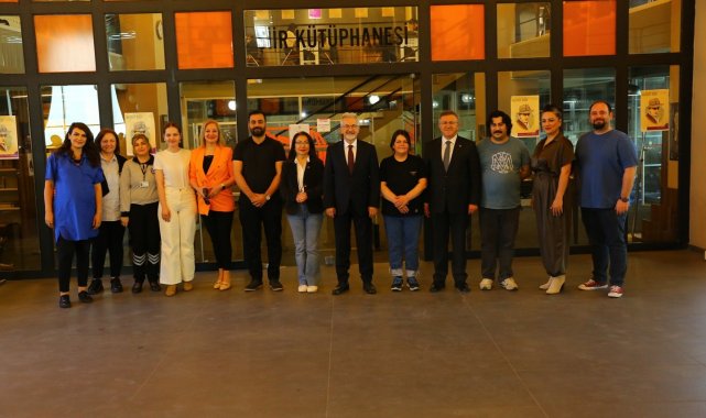 Nilüfer ailesi son mesai gününde bayramlaştı