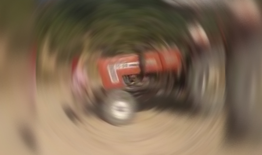 Oğluyla kavga eden 85 yaşındaki yaşlı adam gelinini traktörle çiğnedi