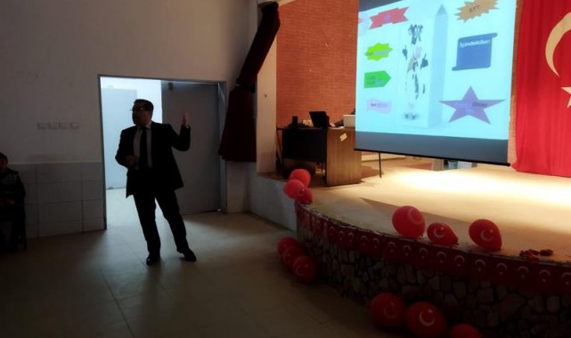 Öğrenciler sofralarına sahip çıkıyor