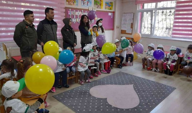 Öğrencilere ormanların önemi anlatıldı