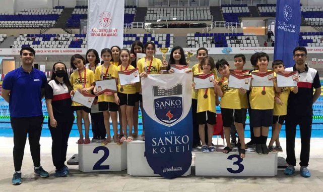 Okullar arası yüzme il birinciliği yarışlarına SANKO damgası