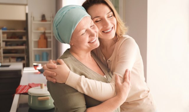 Onkoloji Uzmanı Dr. Tahberer: "Aileler, hastanın psikolojik ihtiyaçlarını anlamaya çalışmalı"