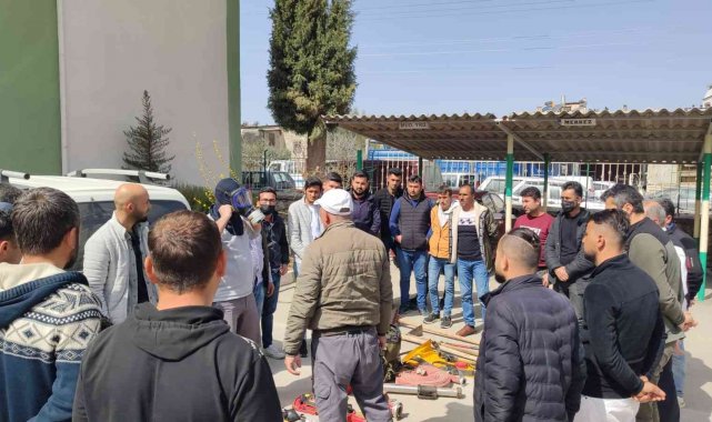 Orman yangınlarıyla mücadele gönüllüleri ve jandarmaya eğitim