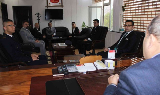 Osmaneli&#039;de 10 Nisan Polis Haftası kutlandı