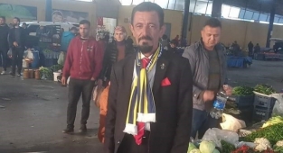 Otomobilin çarptığı esnaf hayatını kaybetti