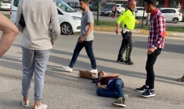 Otomobille çarpışan motosikletin sürücüsü yaralandı