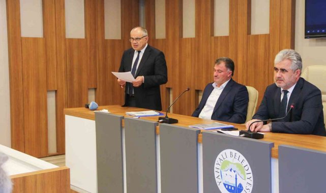 Öztürk: "İlçemizi her açıdan geleceğe taşımak için çalışmalarımızı azim ve kararlılıkla sürdürüyoruz"