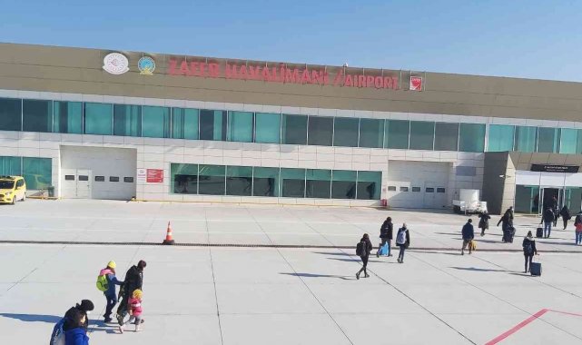Pegasus Hava Yolları, Zafer Havalimanı&#039;na seferlerine başladı