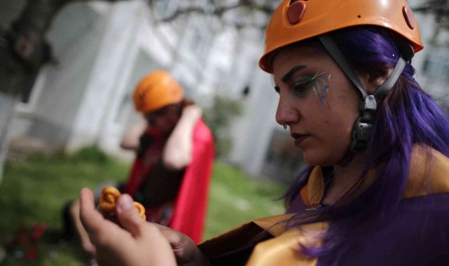 Pencereden gelen mutluluk