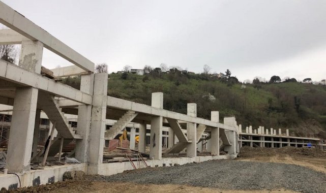 Perşembe Küçük Sanayi Sitesi yükseliyor