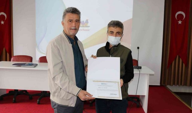 Petshop sertifika eğitimi verildi