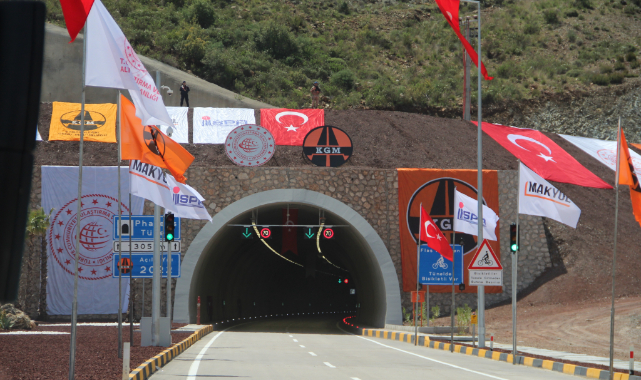 Phaselis Tüneli açılışında konuşan Erdoğan: "Enflasyonun boynunu kırdığımızda hedeflerimizin önünde engel kalmayacak"