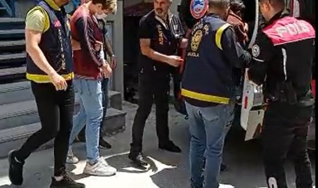 Polis ve savcıyım deyip, 678 bin lirasını aldılar