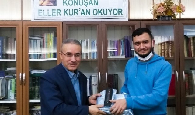 "Konuşan Eller Kur'an Okuyor" projesi