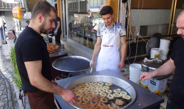 Ramazan ayı bereketiyle geldi, Batmanlı tatlıcıları 'tatlı' bir heyecan sardı
