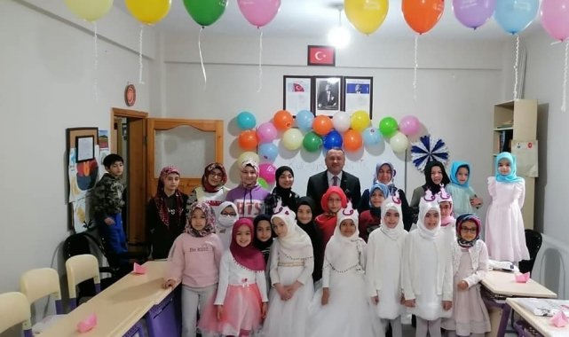 Ramazan ayına Kur'an Kerim'i okumasını öğrenerek girdiler