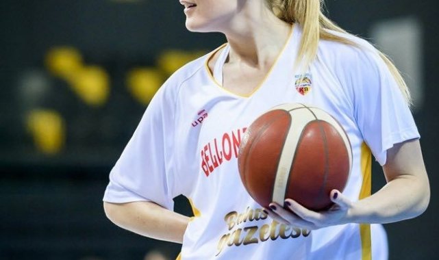 Ribaund kraliçesi Egle oldu