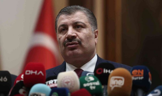 Sağlık Bakanı Koca: &quot;Salgın her geçen gün gündemden çıkmaya başladı&quot;