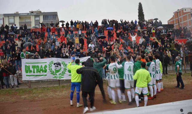 Salihli Belediyespor uzatmada BAL'a tutundu