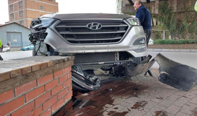 Samsun'da kavşakta kaza: 1 yaralı