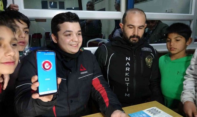 Samsun'da narkotik polisi Roman mahallesinde UYUMA uygulamasını tanıttı