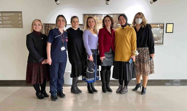 Samsun'da sağlıkçılara "Yenidoğan Canlandırma Programı" eğitimi