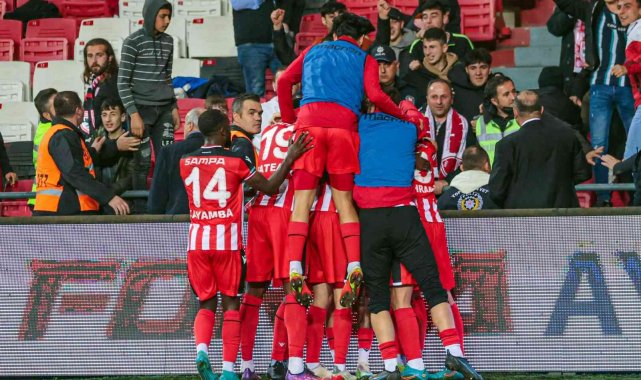 Samsunspor evinde galibiyete hasret kaldı