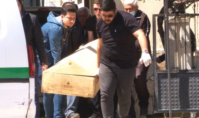 Sandalyeden düşen yaşlı adam öldü