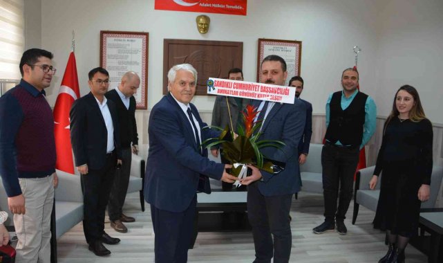 Sandıklı&#039;da 5 Nisan Avukatlar Günü kutlandı