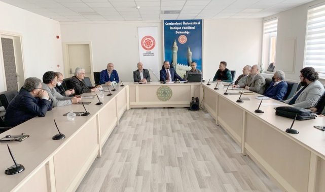 SCÜ&#039;de değerlendirme toplantısı yapıldı