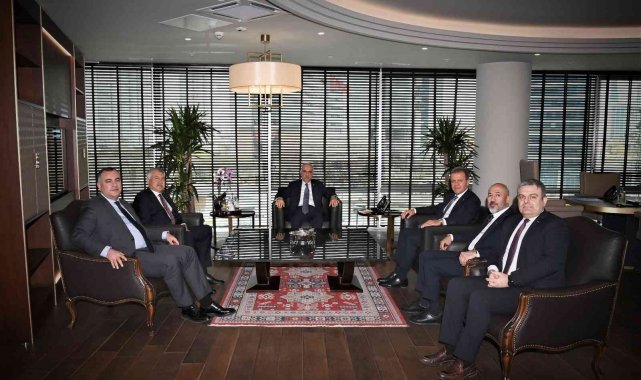 Seçer, Bakan Kirişçi'ye projeleri anlatarak destek istedi