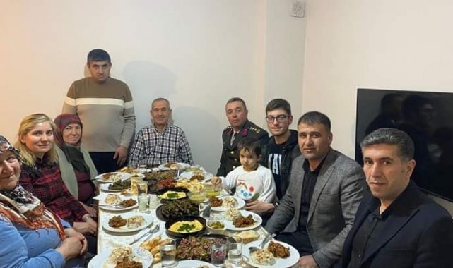 Şehit ailesine anlamlı ziyaret