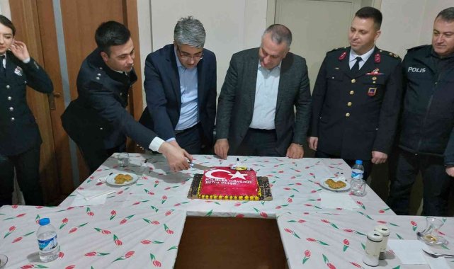 Şenkaya ilçe Emniyet Amirliğinden iftar yemeği