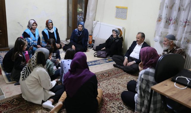 Sevgi evlerindeki çocuklarla iftar açtı