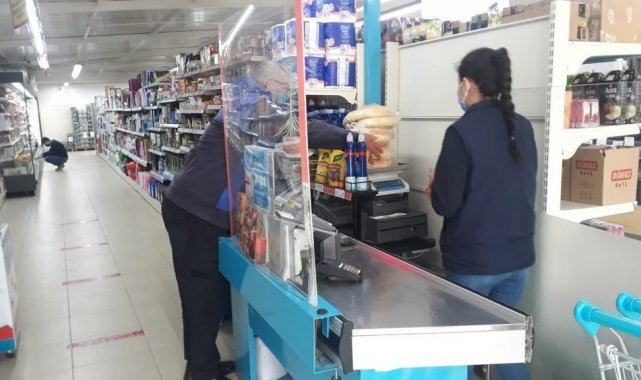 Seydikemer'de market ve fırınlar denetlendi