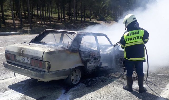 Seyir halindeki alev aldı