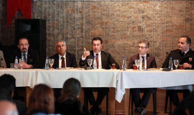 Sezon öncesi esnaf bilgilendirildi