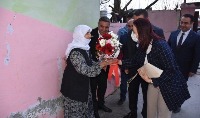 Siirt Valisi Hacıbektaşoğlu, iftarda şehit ailesinin misafiri oldu