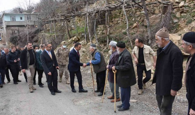 Siirt Valisi Hacıbektaşoğlu, Şirvan ilçesinde incelemelerde bulundu