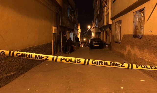 Silahlı kavganın arasında kalan kadın hayatını kaybetti