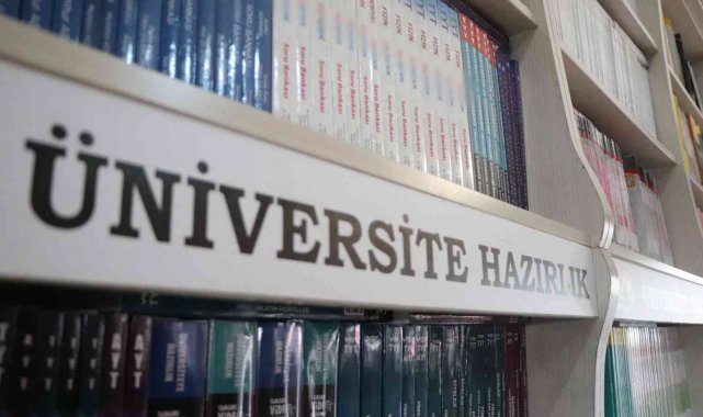 Sınav dönemi yaklaşırken test kitabı satışlarında artış yaşanıyor