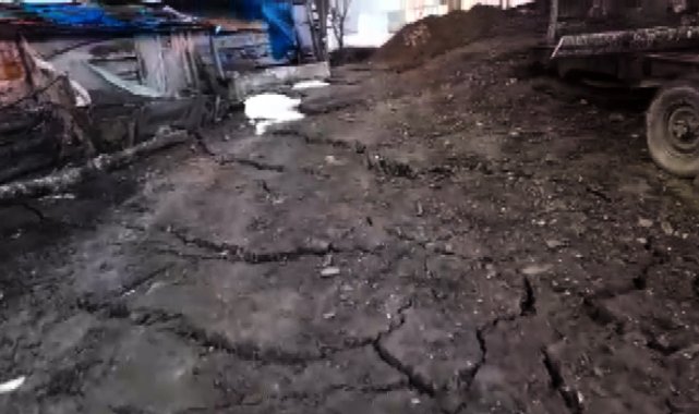 Sinop'ta heyelan nedeniyle köy halkında panik oluştu