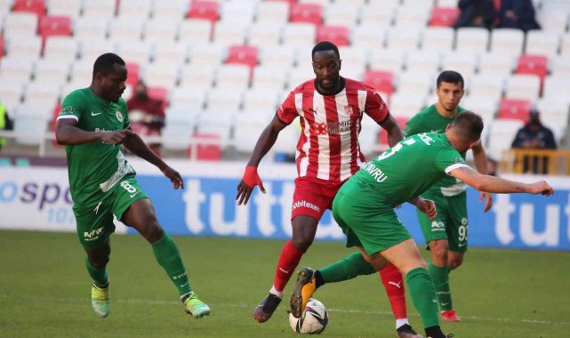 Sivasspor, Giresun'dan galibiyetle dönmek istiyor