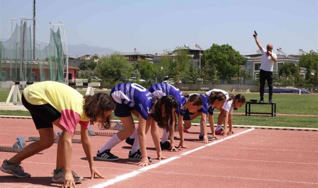 Sporcu Eğitim Merkezi atletizm il seçmeleri yapıldı