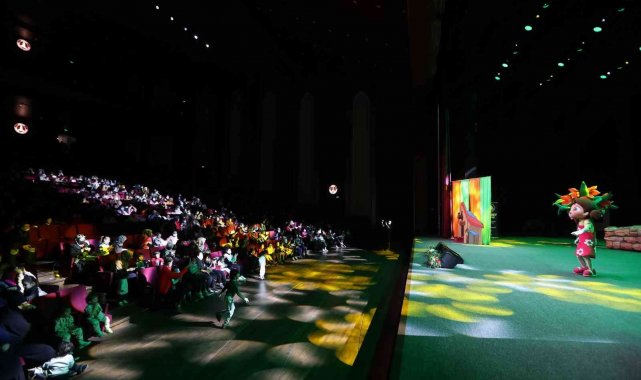 Tahmazoğlu'ndan 23 Nisan Şenliği'ne davet