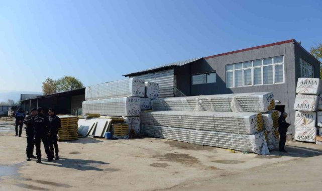 Tahtalı&#039;daki kaçak fabrika üçüncü kez yıkıldı