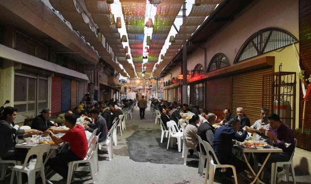 Tarsus Belediyesinden Halk Restoranda her gün ücretsiz iftar yemeği
