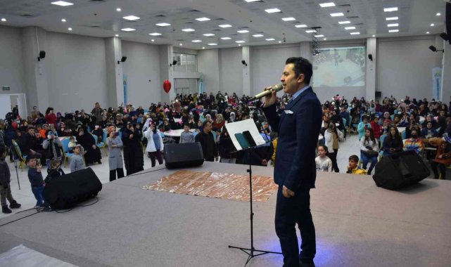 Tatvan&#039;da Abdurrahman Önül konseri