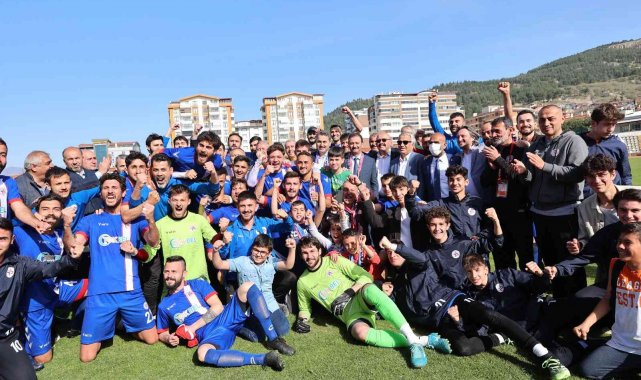 Tokat Belediye Plevne Spor takımı Bal ligine yükseldi